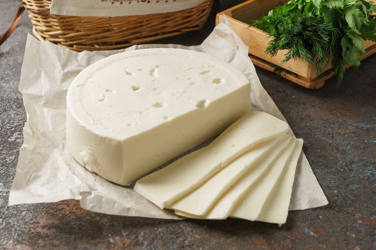 Как сыр сулугуни используется в кулинарии?