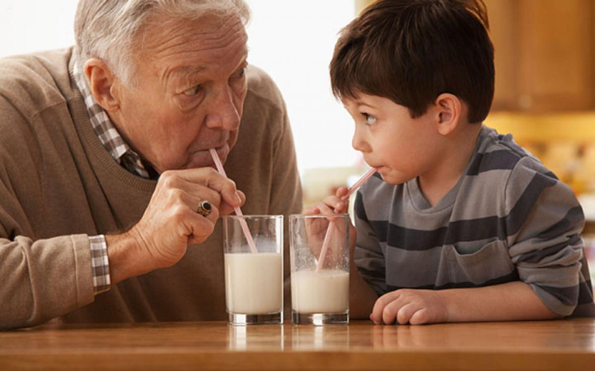 Сколько молока нужно пить в разном возрасте