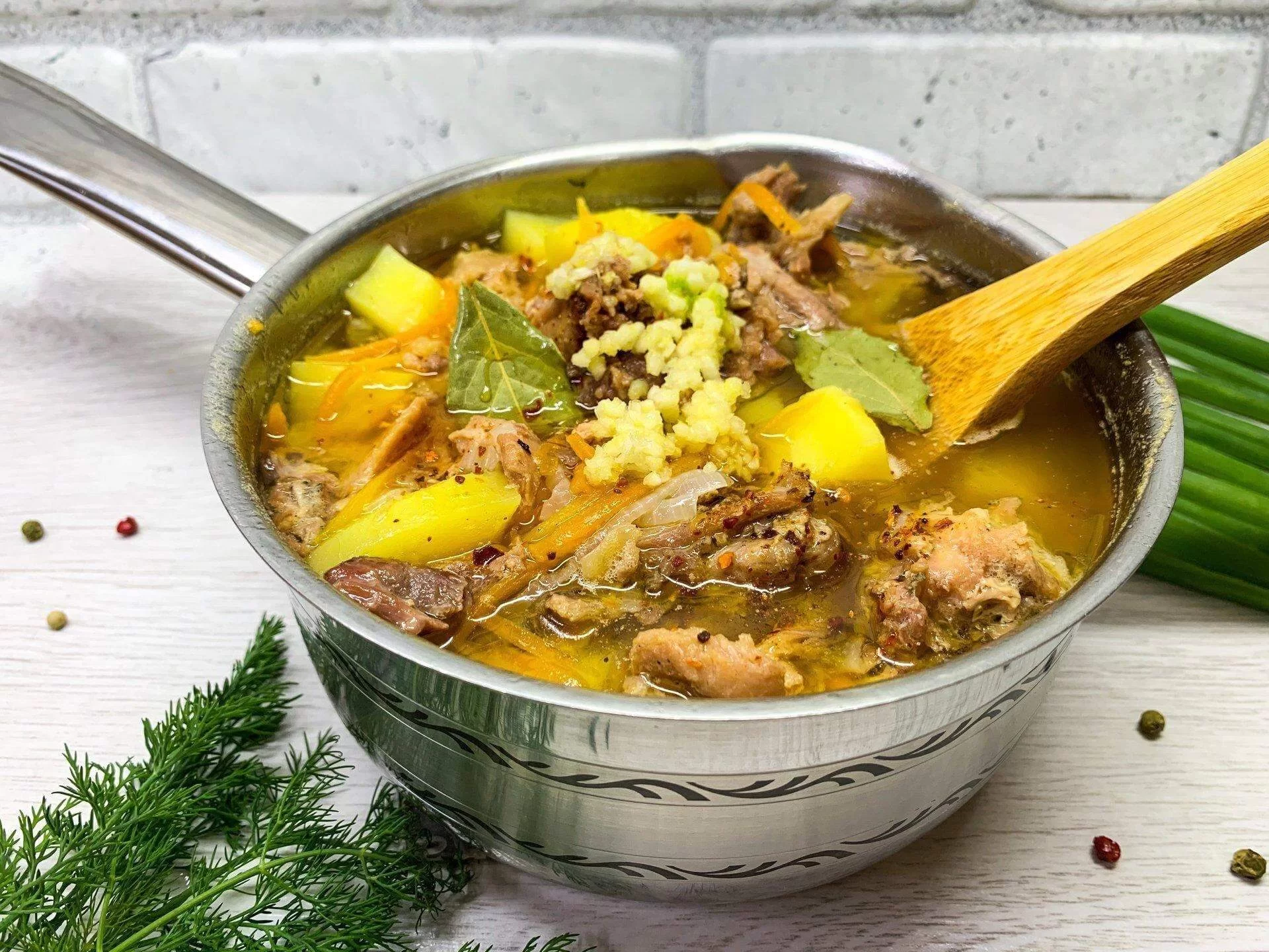 Какие блюда можно приготовить с тушенкой